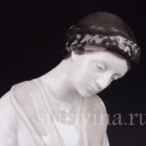 Фарфорвая статуэтка Портниха, Heubach, Германия, нач. 20 в.