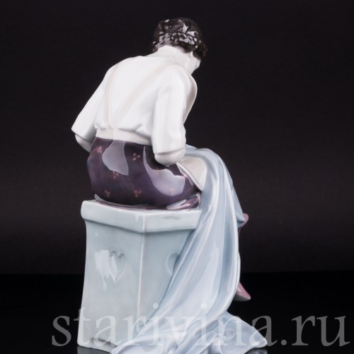 Фарфорвая статуэтка Портниха, Heubach, Германия, нач. 20 в.
