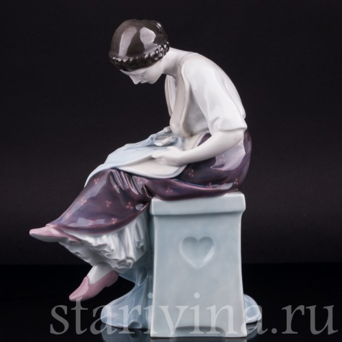 Фарфорвая статуэтка Портниха, Heubach, Германия, нач. 20 в.