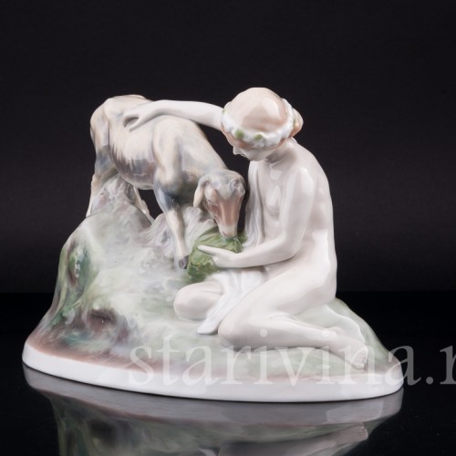 Фарфоровая статуэтка Обнаженная девушка с овечкой Heubach, Германия, нач. 20 в.