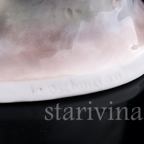 Фарфоровая статуэтка Обнаженная девушка с овечкой Heubach, Германия, нач. 20 в.