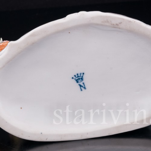 Пара с цветами, Дрезден, Германия, вт. пол. 20 в