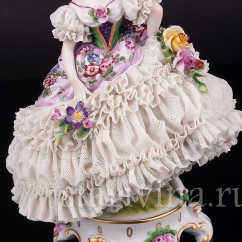 Девушка в бальном платье, кружевная, Muller & Co, Германия, нач. 20 в