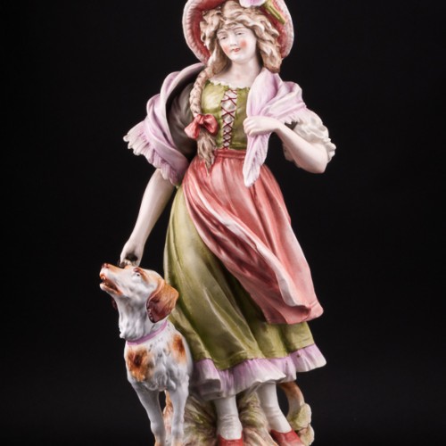 Фарфорвая статуэтка Девушка с собакой, Германия, 19 в.