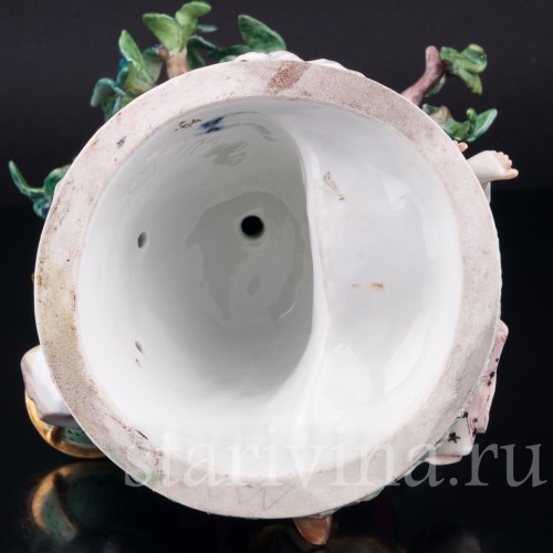 Урания с Амуром (муза астрономии), Meissen, Германия, нач. 20 в