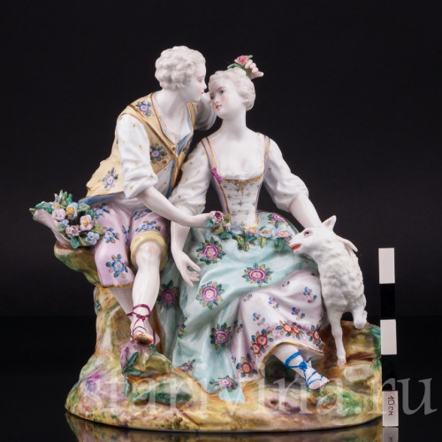 Пара с цветами и овечкой, Samson, Франция, кон. 19 - нач. 20 вв