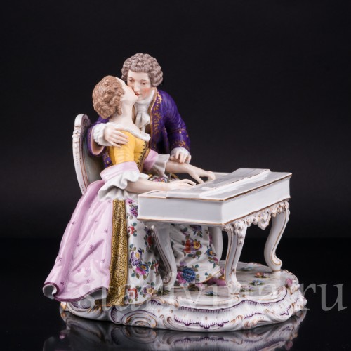 Фарфорвая статуэтка Пара у клавесина, Германия, 19 в.