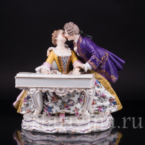 Фарфорвая статуэтка Пара у клавесина, Германия, 19 в.