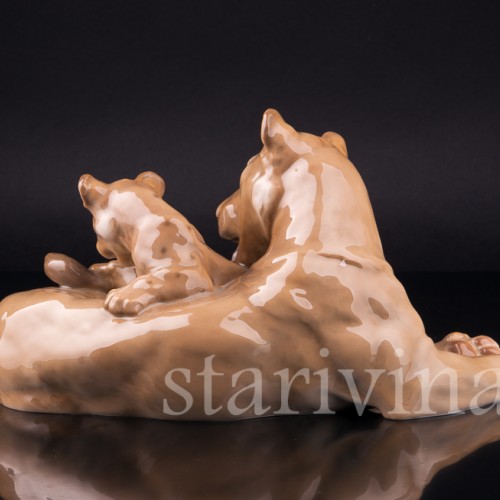 Львица с львенком, Bing & Grondahl, Дания, вт. пол. 20 в