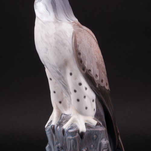 Фарфорвая статуэтка птицы Сокол, Lyngby, Дания.