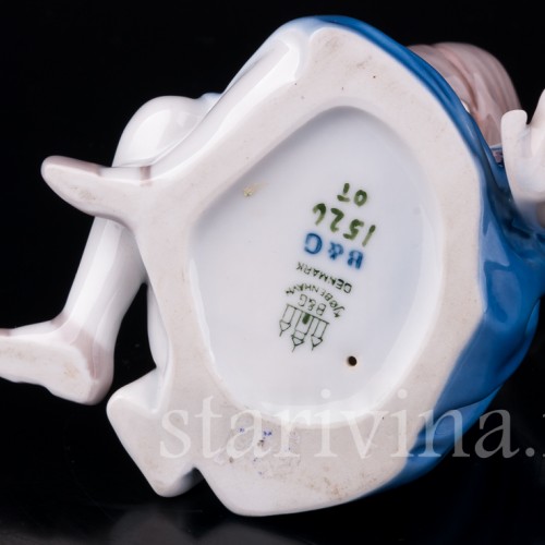 Девочка с куклой, Bing & Grondahl, Дания, 1940-50 гг