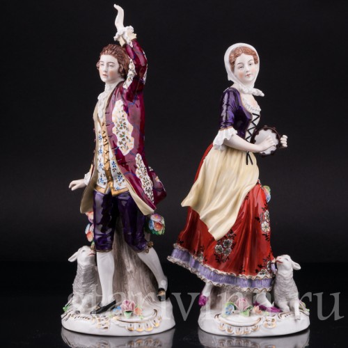 Фигурка из фарфора Танцующая пара с овечками, Sitzendorf, Германия, сер. 20 в.