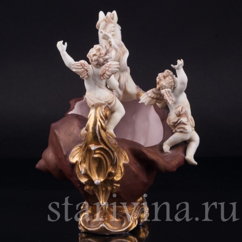 Фарфорвая композиция Ангелочки, декоративная ваза с головой коня, E. A. Muller, Германия, кон. 19 в.