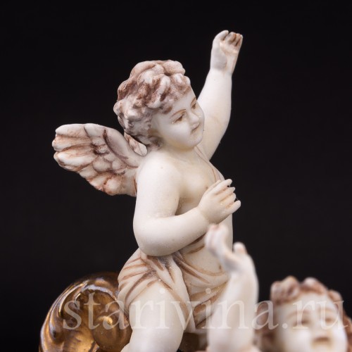 Фарфорвая композиция Ангелочки, декоративная ваза с головой коня, E. A. Muller, Германия, кон. 19 в.