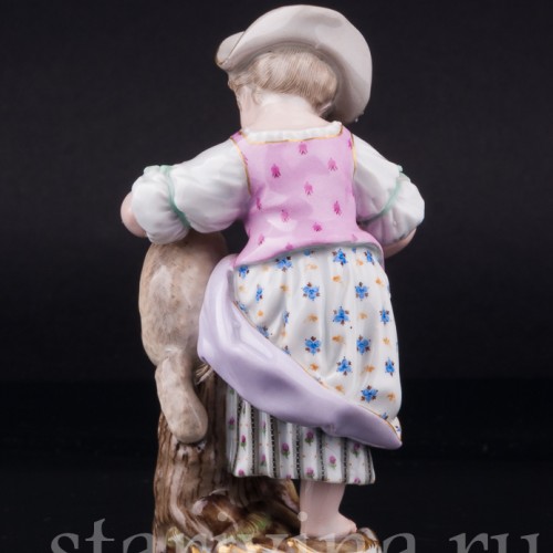 Девочка с ягненком, Meissen, Германия, 19 в