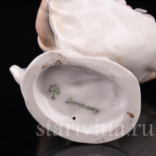 Малыш с корзиной цветов, Karl Ens, Германия, 1920-30 гг