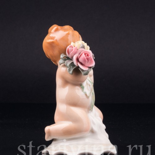 Путти с букетом цветов, Karl Ens, Германия, 1920-30 гг