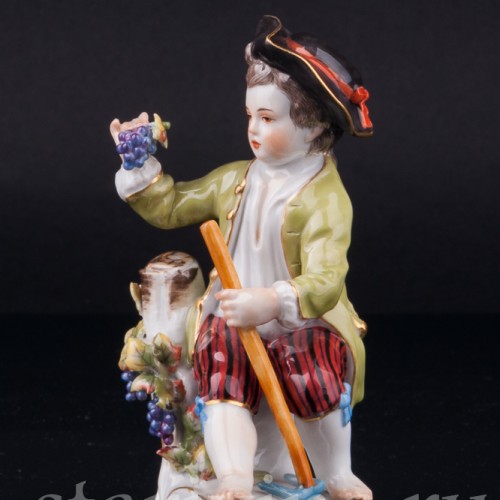 Мальчик с виноградом, Meissen, Германия, вт. пол. 20 в