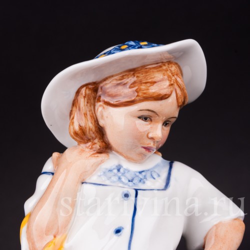 Маленькая модница, Royal Doulton, Великобритания, 1981 г