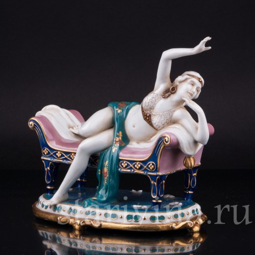 Одалиска на кушетке, E. A. Muller, Германия, 1920-30 гг