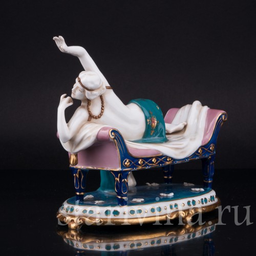 Одалиска на кушетке, E. A. Muller, Германия, 1920-30 гг