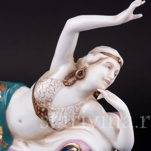 Одалиска на кушетке, E. A. Muller, Германия, 1920-30 гг