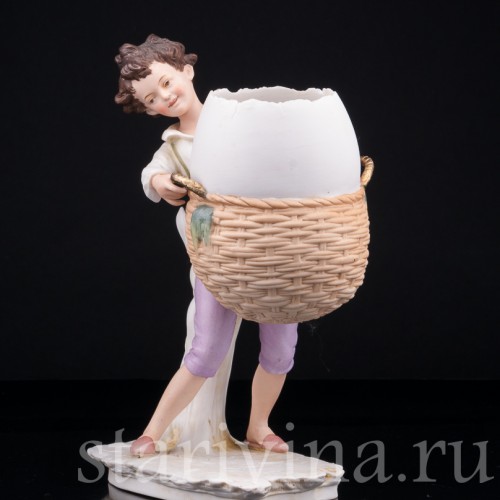 Старинная фигурка из фарфора Мальчик с пасхальной корзиной, Volkstedt, Германия, кон. 19 в.