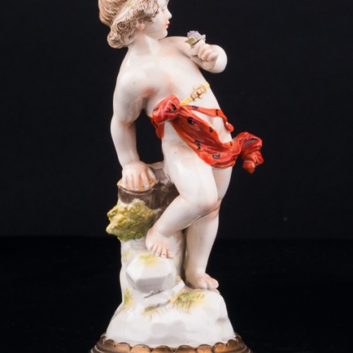 Путти с цветком (аллегория весны), Volkstedt, Германия, 19 в