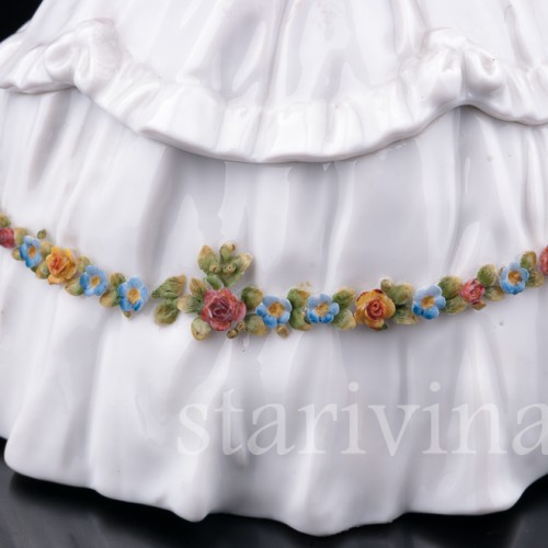 Девочка с венком, шкатулка, E. A. Muller, Германия, нач. 20 в