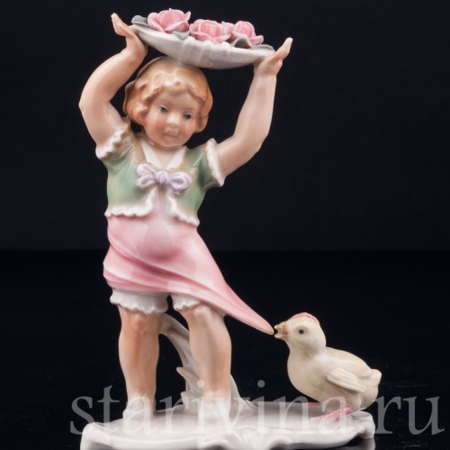 Девочка и цыпленок, Karl Ens, Германия, 1920-30 гг