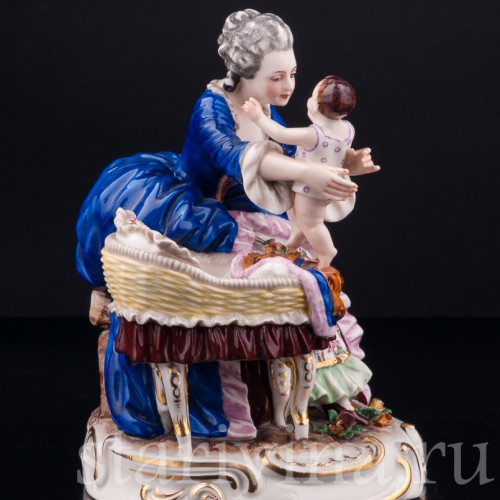 Старинная композиция из фарфора У колыбели, Ackermann & Fritze, Германия, нач. 20 в.