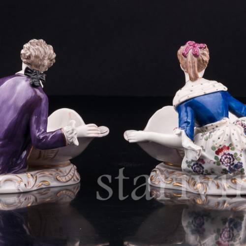 Пара с вазами, солонки, Volkstedt, Германия, 19 в