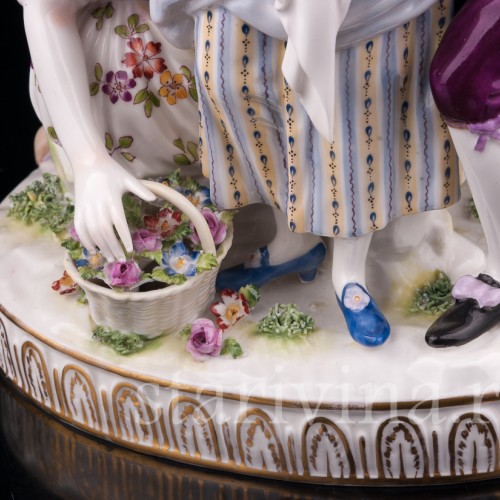 Старинная фарфорвая композиция "Непростой выбор", Volkstedt, Германия, 19 в.