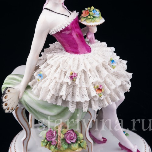 Девушка с веером и букетом цветов, кружевная, E. A. Muller, Германия, нач. 20 в