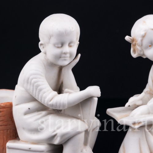 "На уроке", парные вазочки с детьми, Unger, Schneider & Cie, Германия, нач. 20 в