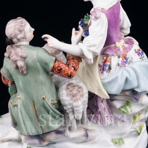 Фарфорвая статуэтка Пара виноградом и овечкой, Meissen, Германия, сер. 20 в.