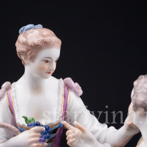 Фарфорвая статуэтка Пара виноградом и овечкой, Meissen, Германия, сер. 20 в.