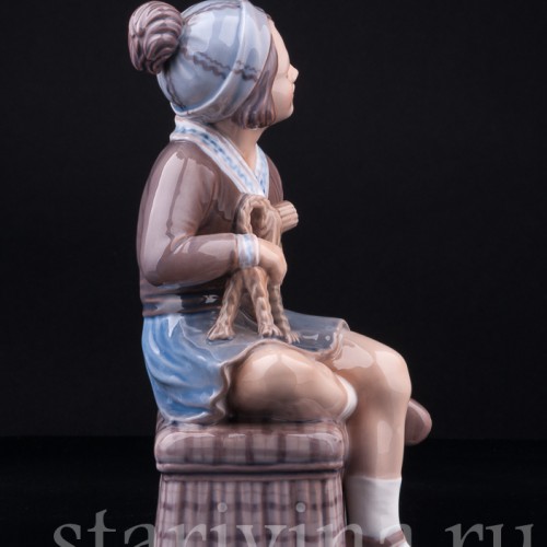 Девочка с рождественским козликом, Dahl Jensen, Дания