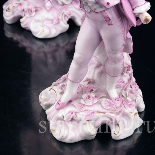 Фарфоровые подсвечники Пара в розовом, Sitzendorf, Германия, 19 в.