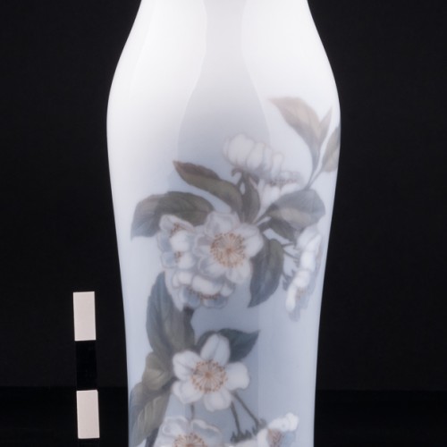 Фарфоровая Ваза "Пора цветения", Royal Copenhagen, Дания, 1908-24 гг.