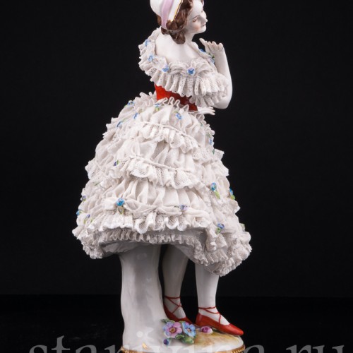 Девушка в кружевном платье, Volkstedt, Германия, до 1935 г