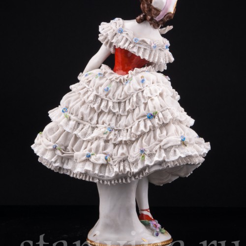 Девушка в кружевном платье, Volkstedt, Германия, до 1935 г