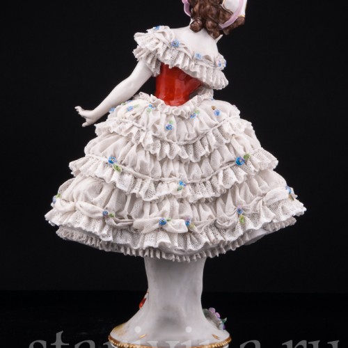 Девушка в кружевном платье, Volkstedt, Германия, до 1935 г