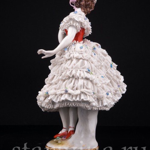 Девушка в кружевном платье, Volkstedt, Германия, до 1935 г