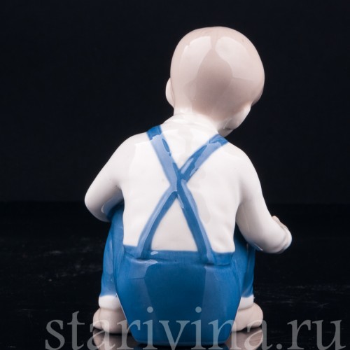 Фигурка из фарфора Мальчик с кубиками, Grafenthal, Германия, вт. пол. 20 в.