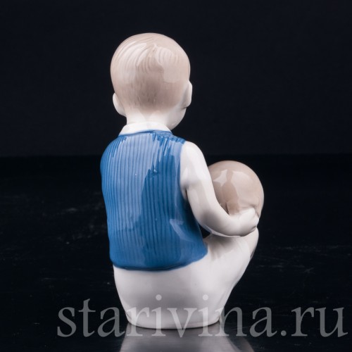 Мальчик с мячом, Grafenthal, Германия, вт. пол. 20 в