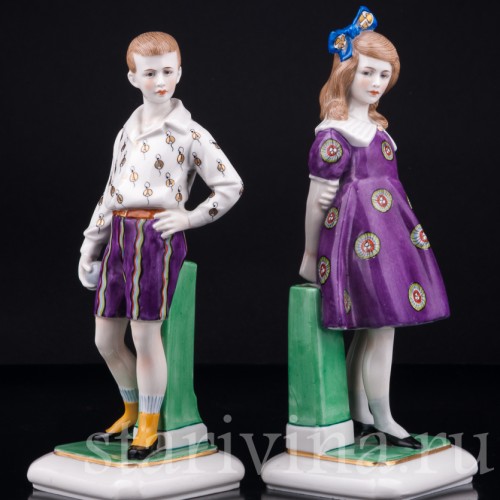 Фарфорвая статуэтка детей Мальчик и девочка, Goebel, Германия, 1920-30 гг.