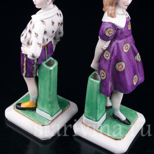 Фарфорвая статуэтка детей Мальчик и девочка, Goebel, Германия, 1920-30 гг.