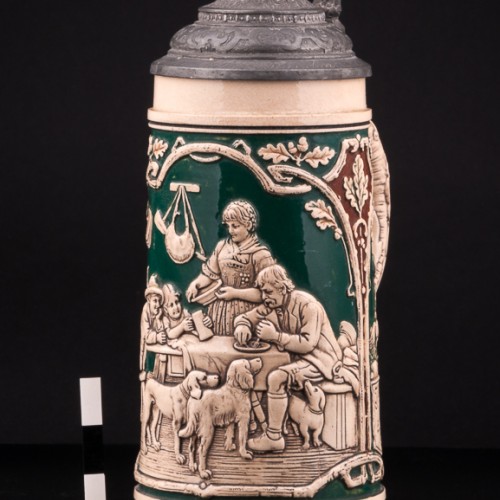 Пивная кружка Семья охотника, 1 л, Albert Jacob Thewalt, Германия, 1907-20 гг.