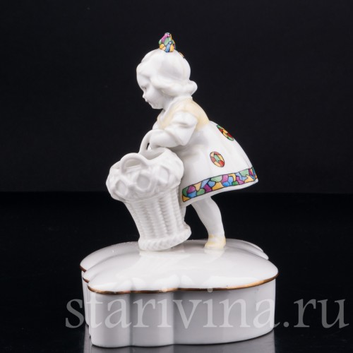 Девочка с корзиной, шкатулка, Hertwig & Co, Германия, 1920-30 гг